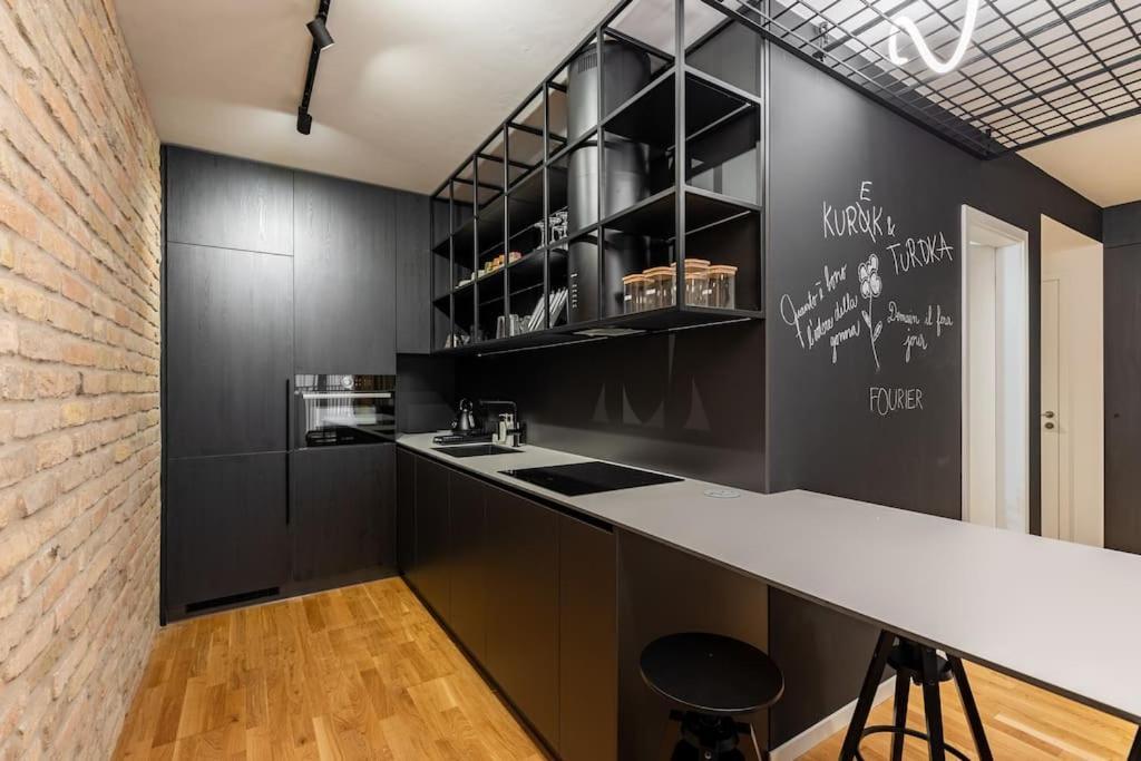 Slovakia Modern Urban Sanctuary Apartman Pozsony